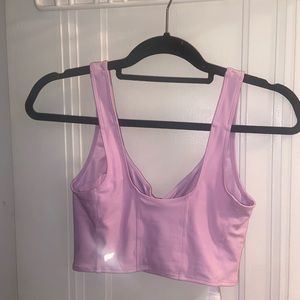 Never worn!! So cute and flattering!!